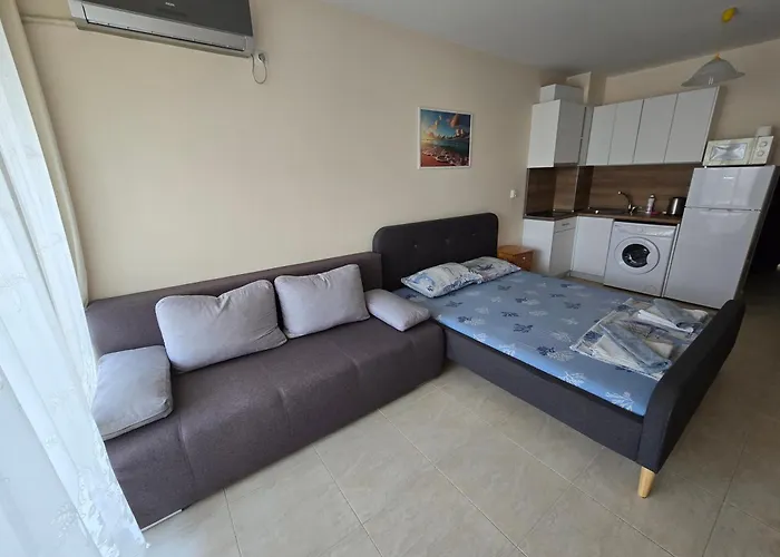 студиa блу минута от плажа Apartamento