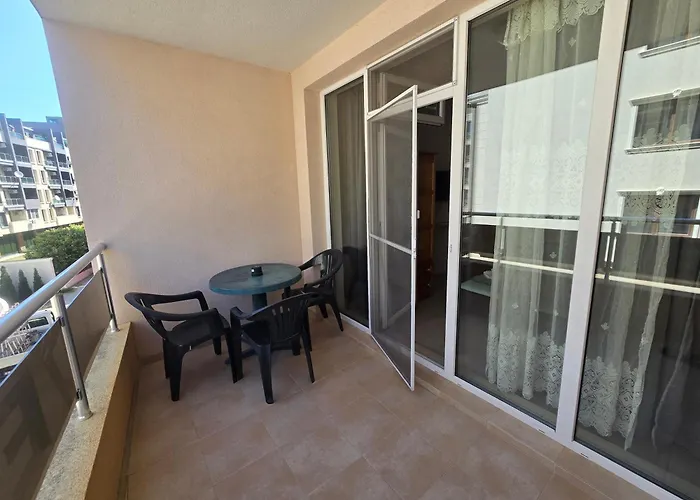 студиa блу минута от плажа