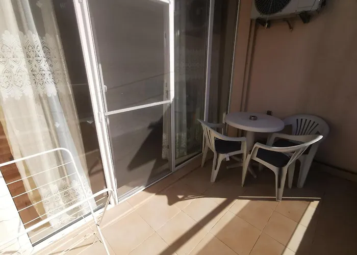 студиa блу минута от плажа Pomorie